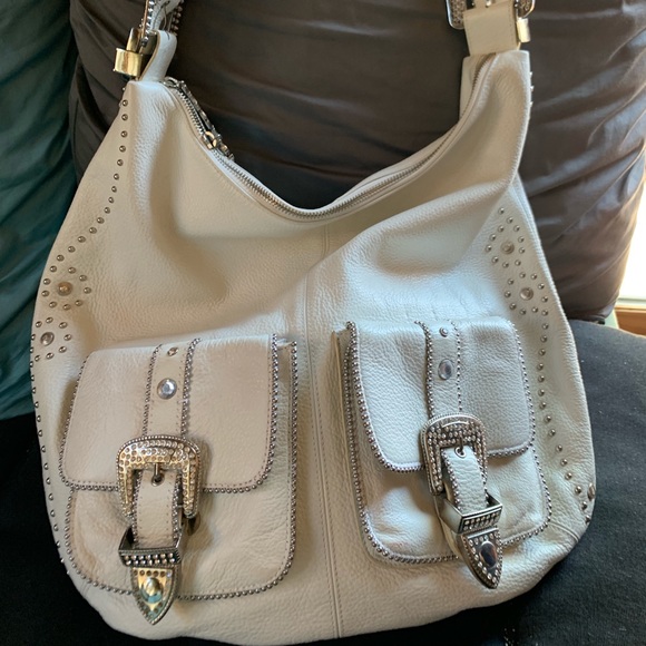 Over the shoulder bag. - Picture 2 of 4